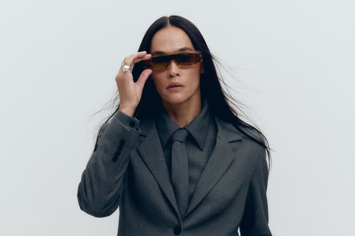 Chic Work Outfits for Fall 2025 - image