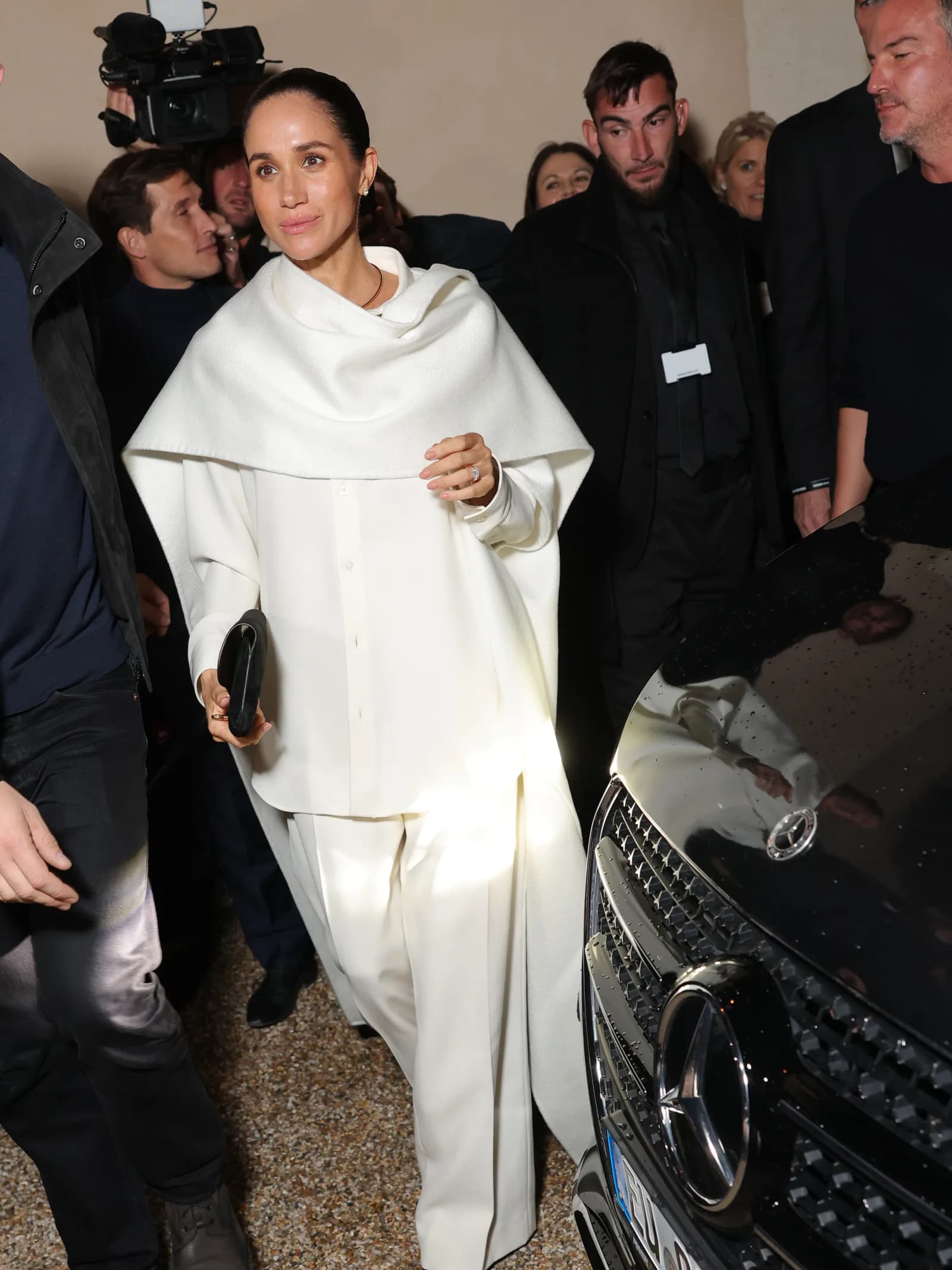 The Meghan Markle Effect: The Cape Coat Trend Is Back for Fall 2025